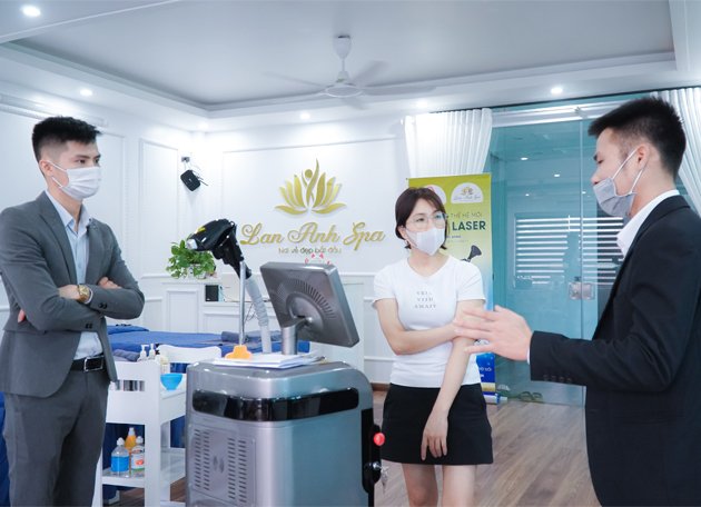 Chuyển giao công nghệ Triệt lông Diode Laser cho Lan Anh Spa tại Tp.Việt Trì, Phú Thọ